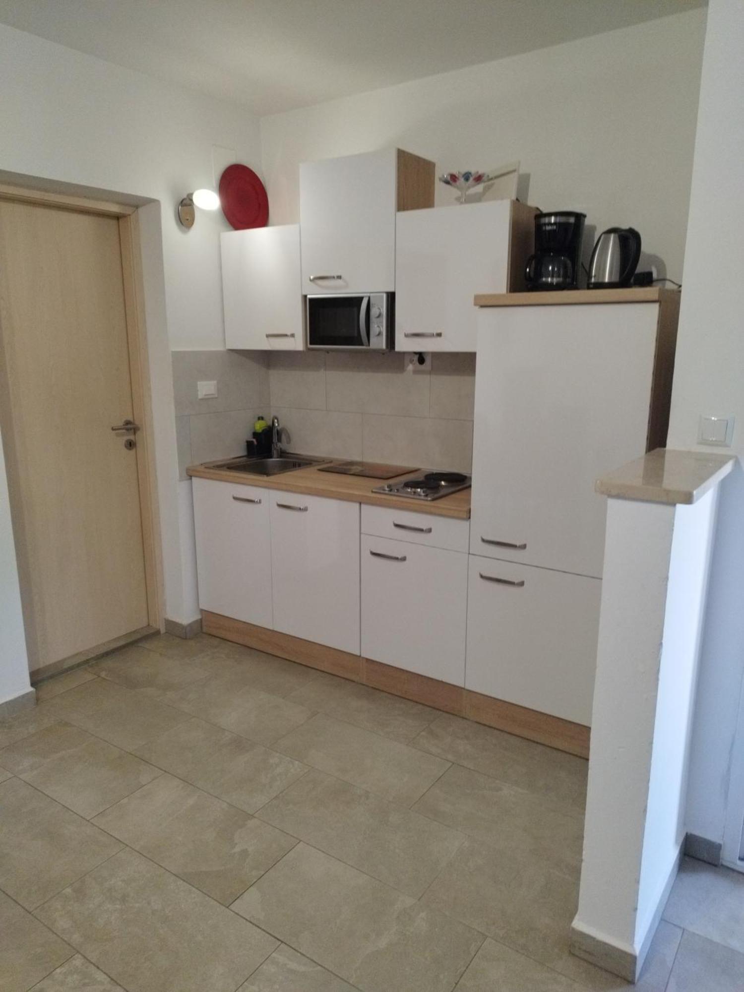 Apartmani Memic 100 M Do Plaze, Apartments Memic Only 100M From Beach Poreč Exteriér fotografie